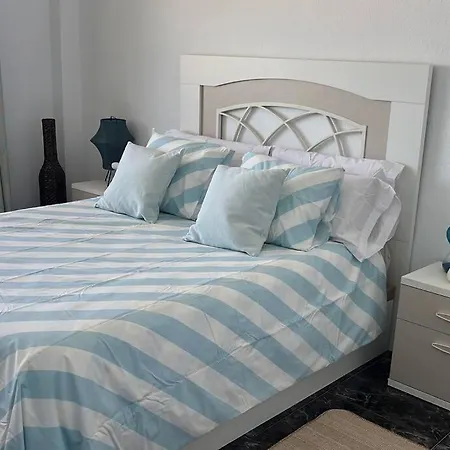 Apartment Rent4 Malaga La Torre De La Roca
