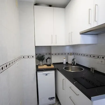 Rent4 Malaga La Torre De La Roca Apartment Torremolinos
