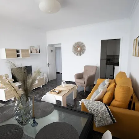 Rent4 Malaga La Torre De La Roca Apartment *