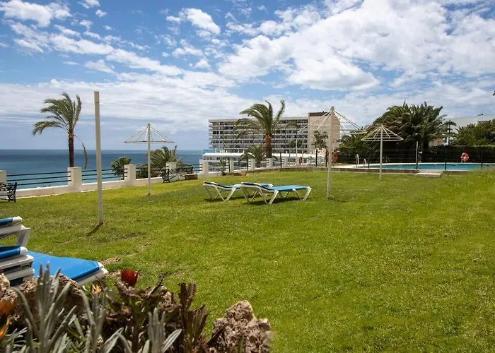 Rent4 Malaga La Torre De La Roca Torremolinos